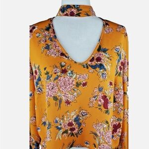 Live 4 Truth Mustard Floral Blouse
